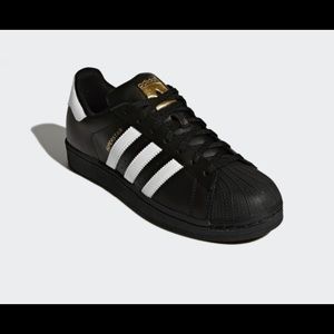 Adidas superstar